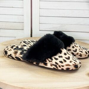 Victorias Secret Leopard Print Faux Fur Trim Satin Slippers Tan Black Medium